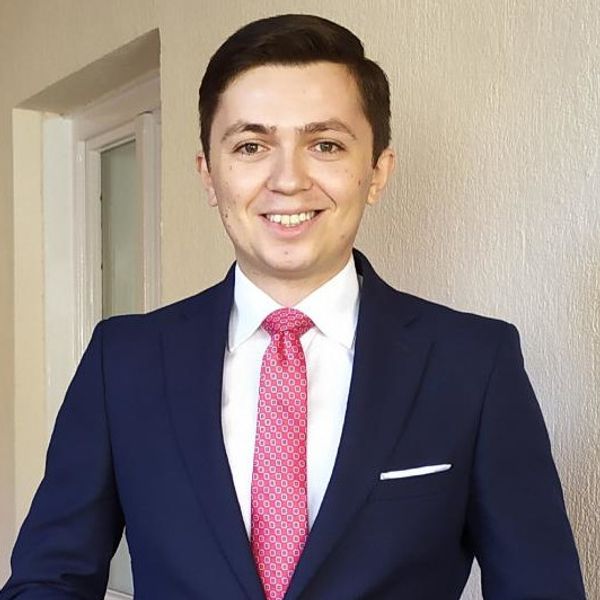 Dumitru Oprițoiu Manager de Proiect - Europuls Dumitru Oprițoiu Manager de Proiect - Europuls