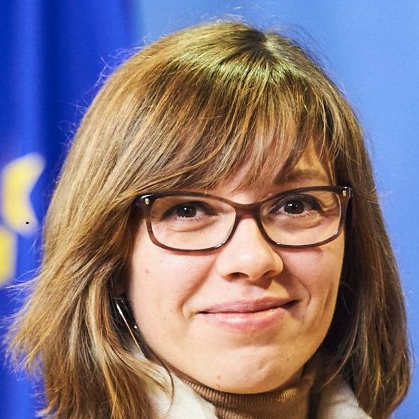 Alina Ujupan Membru al Cabinetului Comisarului Margrethe Vestager, Vicepreședinte Executiv al Comisiei Europene Alina Ujupan Membru al Cabinetului Comisarului Margrethe Vestager, Vicepreședinte Executiv al Comisiei Europene