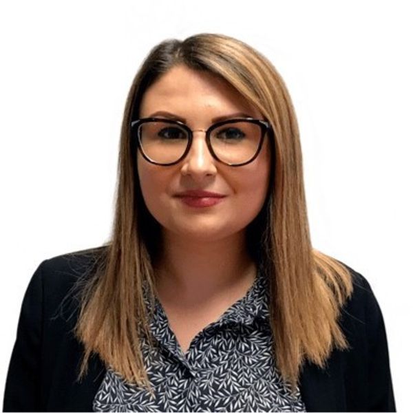 Denisa Avram Manager Afaceri Publice, Europa Centrală și de Est, Glovo Denisa Avram Manager Afaceri Publice, Europa Centrală și de Est, Glovo