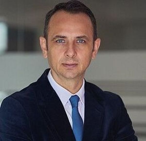 Avatar temporar pentru Cristian Chiscop
